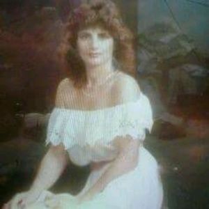 Meet your Posher, Rena